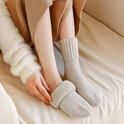 1 Pairs Winter Thickened Wool Socks Women’S Breathable Comfortable Plush Low Tube Snow Socks Korean Simple Warm Cashmere Socks
