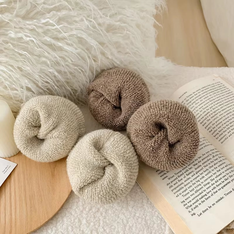 1 Pairs Winter Thickened Wool Socks Women’S Breathable Comfortable Plush Low Tube Snow Socks Korean Simple Warm Cashmere Socks